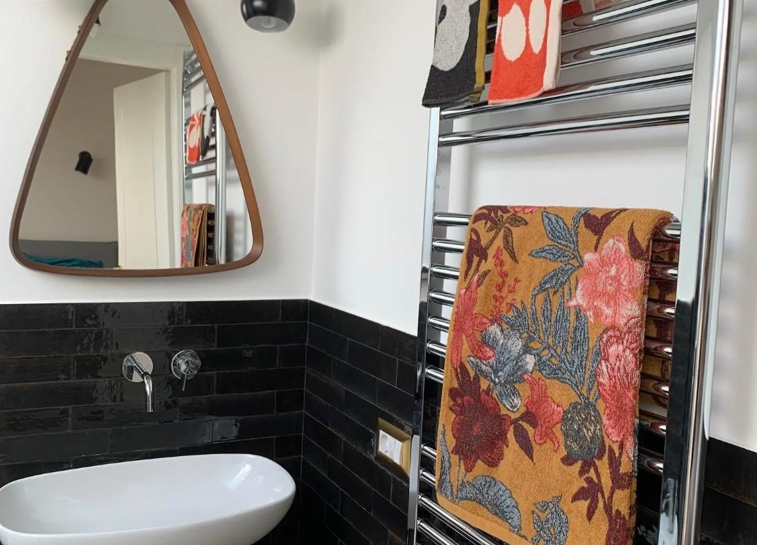 Design Suites In The Heart Of Milan Italy