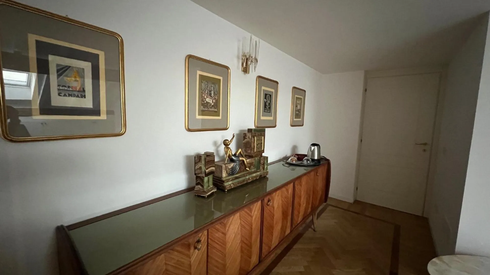 Design Suites In The Heart Of Milan 0*,